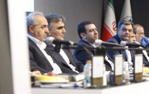 تاکید نجارزاده بر بهبود معیشت کارکنان بانک‌ها