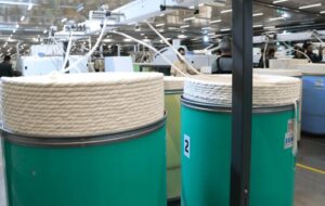 سرمایه گذاری ۲ هزار میلیارد تومانی بانک ملی در صنایع ریسندگی کشور سرمایه گذاری ۲ هزار میلیارد تومانی بانک ملی در صنایع ریسندگی کشور